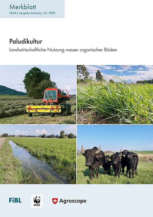 Merkblatt-Cover mit vier Bestimmungsbilder (Felder mit Rinder, Moorlandschaft und Gras).