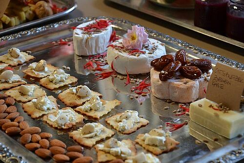 Brunch-Buffet mit vielen Häppchen