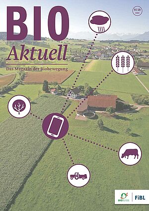 Titelseite Bioaktuell 9|2019 - Bauernhof aus der Vogelperspekctive